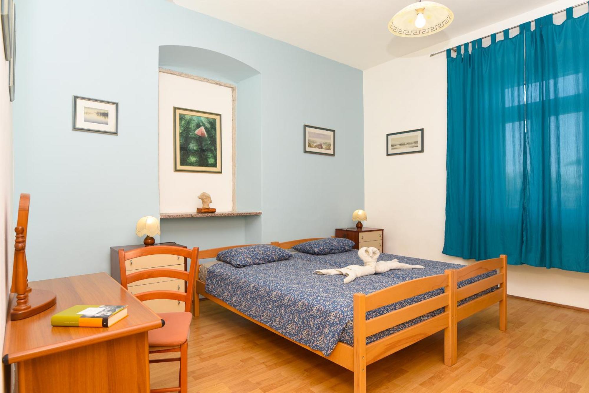 Apartmani Zupanic Koromačno Kültér fotó